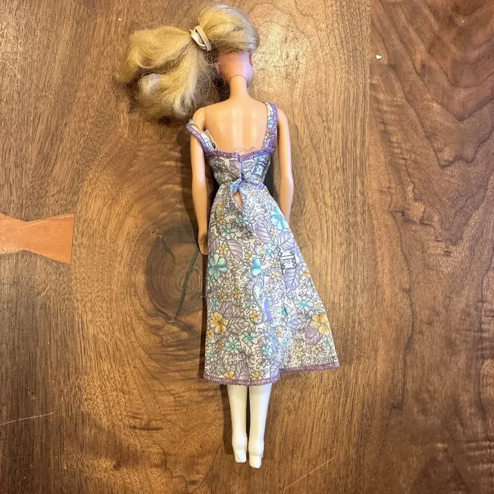 Barbie Twist n’ Turn Doll 1966 Blue Eyes Straight Blonde Hair Philippines Dress‎